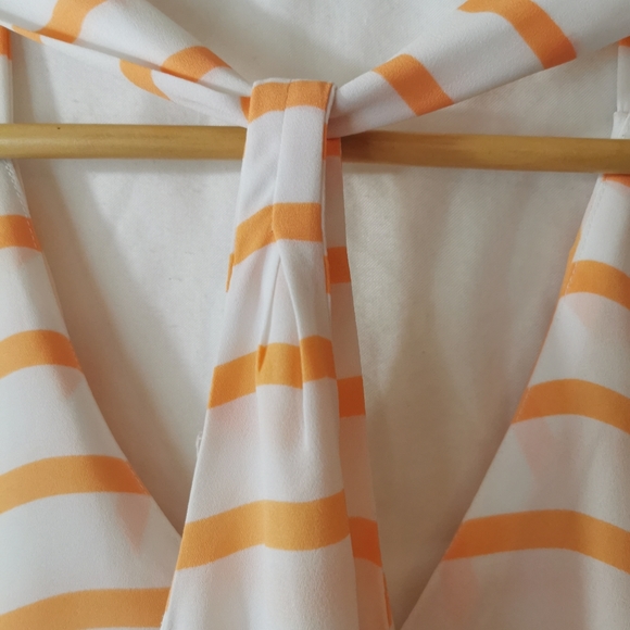 Maurice's, small, orange and white - Picture 9 of 13